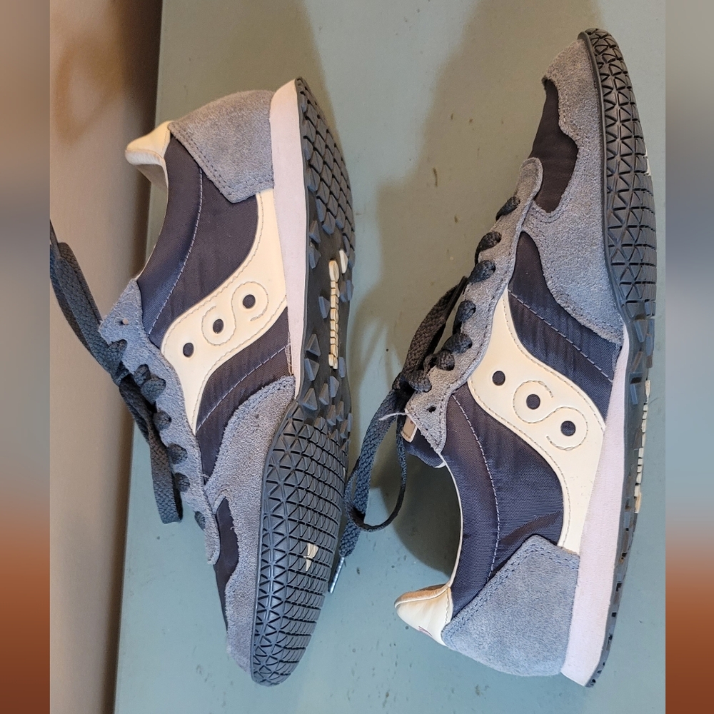 Saucony Bullet Wmns 8.5